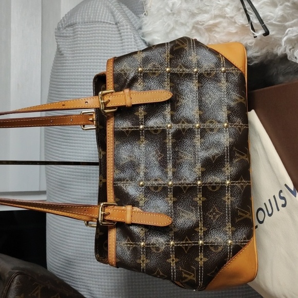 SOLD--Authentic Louis Vuitton monogram Rivette shoulder bag w/box and dust bag - Picture 8 of 16